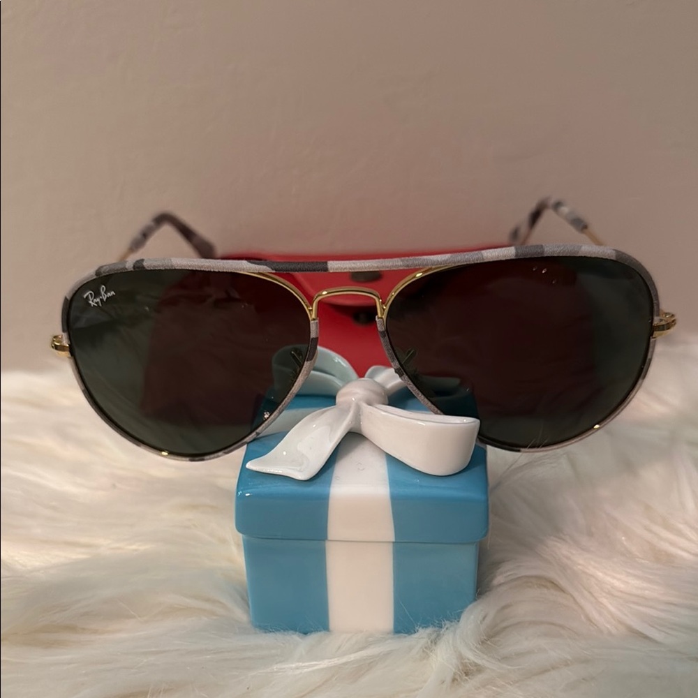 Ray-Ban Aviator Full Color Sunglasses